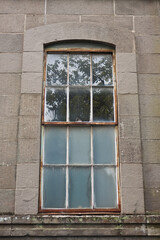 Fototapeta na wymiar 鹿児島県　旧県立興業館の窓 