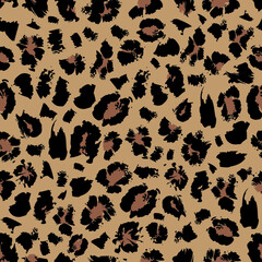 Seamless vector leopard fur pattern. Brown gradient, nature skin. Animal print background for fabric, textile, design, cover, wrapping. 