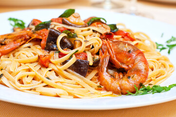 spaghetti with shrimp sauce