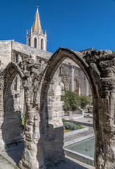 Eglise dans Avignon
