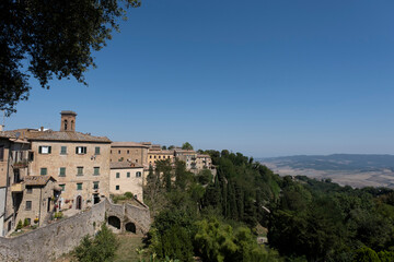 Fototapeta premium Panoramic view of a historic town in beautiful morning light in Umbria, Italy