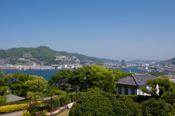 Fototapeta na wymiar グラバー園からの長崎港