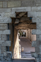 Remparts pr&egrave;s d'Avignon