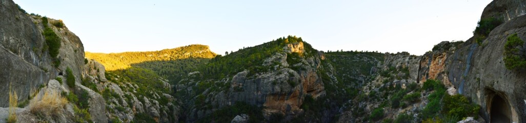Chelva, ruta del acueducto de peña cortada