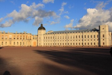 Obraz premium Square of Gatchina palace in Gatchina, Saint-Petersburg area of Russia