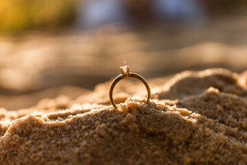 bride ring beach