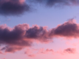 Obraz premium Dawn glow inside dark clouds 