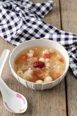 Peach Gum Triple Collagen Dessert (Tao Jiao), Chinese Traditional Refreshment Beverages Contains Peach Gum, Bird Nest, Red Dates, Snow Fungus, Goji Berry, and Rock Sugar