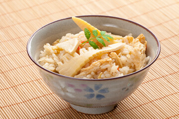 たけのこ御飯