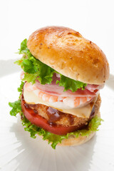 手作りハンバーガー