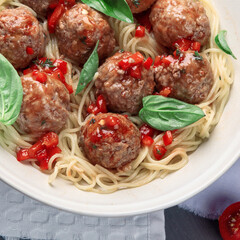 Meatballs with tomato sauce and spaghetti