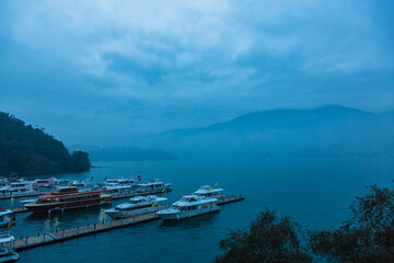Fototapeta premium 台湾 日月潭の風景 