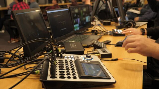 Audio mixer for live streaming setup multiple screens