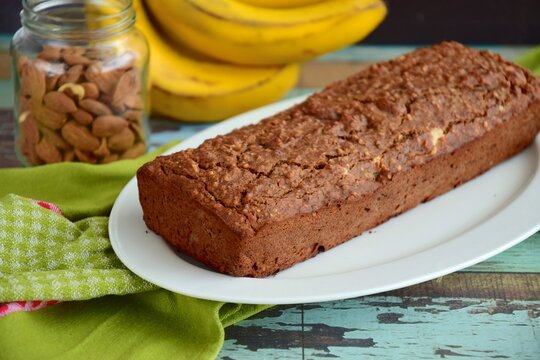 Banana almond chocolate loaf bread