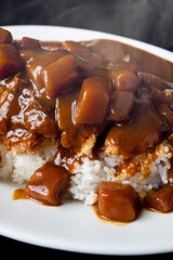 大盛りカツカレー