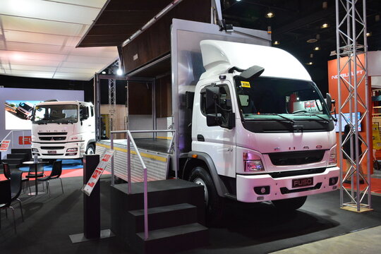 Fuso delivery wing truck