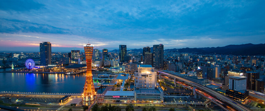 2020年10月、神戸メリケンパークの夜景