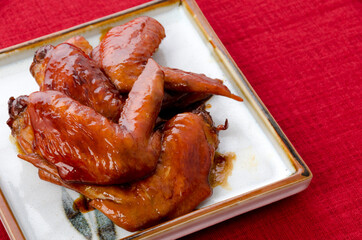 中華風とり手羽先の甘辛煮
