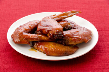 中華風とり手羽先の甘辛煮