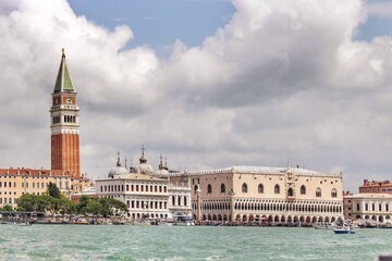 Fototapeta na wymiar The grand canal and panoramic view of Venice