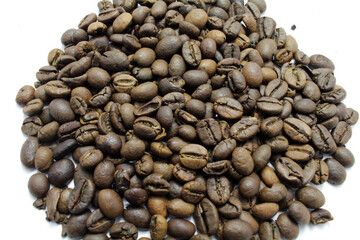 Indonesian roasted coffee beans, your source for a cup of coffee