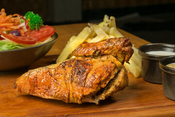 pollo marinado