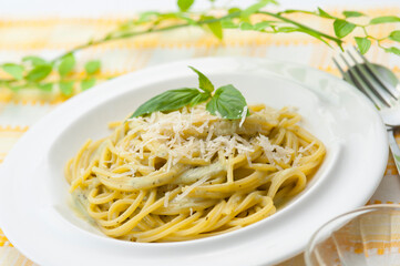 クリームパスタ