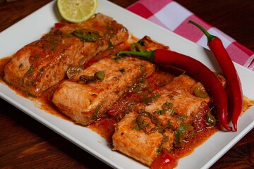 Salmon with vegetables