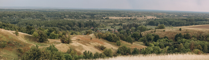 Fototapeta na wymiar view of the countryside