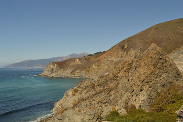 Fototapeta na wymiar Road tripping and camping along Big Sur and the stunning coastal road Highway 1 in California, USA