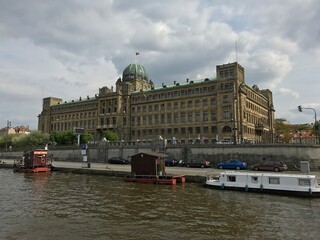 prague river architecture
