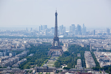 Fototapeta na wymiar Panorama of Paris with eiffel tower, la Defence