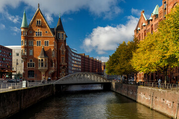 Naklejka premium Hamburg, Deutschland, Speicherstadt, Neuerwegsbruecke, St. Annenfleet 