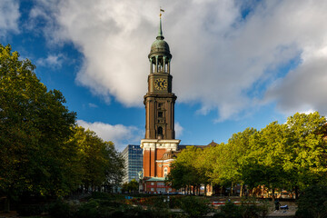 Fototapeta na wymiar Hamburg, Deutschland, Kirche, Sankt Michaelis, Michel 