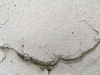 old cracked concrete wall