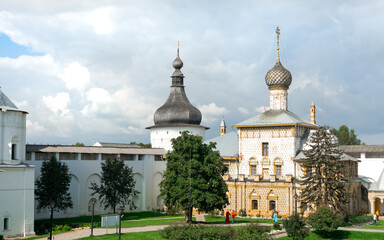 Fototapeta na wymiar Cathedrals of Rostov Kremsya in Russia