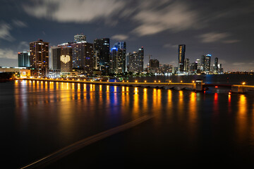 Fototapeta na wymiar Bayside Miami Downtown MacArthur Causeway from Venetian Causeway. Miami night.