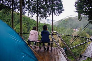 眺望の良いキャンプ場の朝