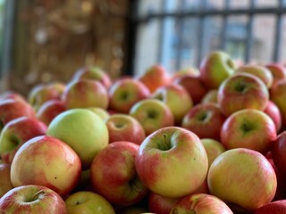 Apples