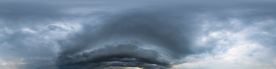 Obraz na płótnie Canvas 360° Panorama, Himmel, Gewitter, Wolken, Sturm, ohne Boden, zur Verwendung in 3D-Grafiken, Himmelsersatz für Kompositionen in sphärischen Luft- und Bodenpanoramen als Himmelskuppel 