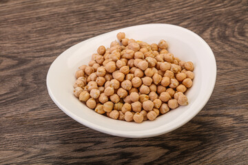 Vegan cuisine - Dry chickpea heap