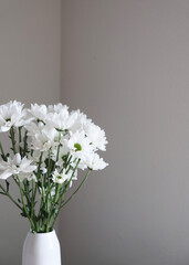 bouquet of white flowers