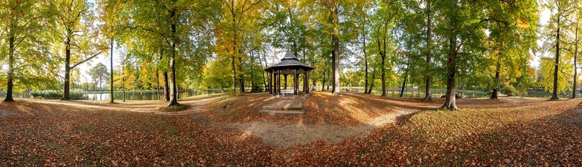 Park, Pavillon