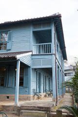 東山手甲十三番館