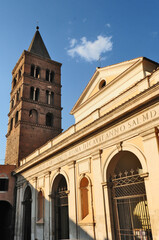 Fototapeta na wymiar Tivoli, Insigne Basilica Cattedrale di San Lorenzo Martire - Viterbo