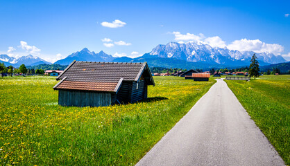 Fototapeta premium landscape at the wetterstein mountains