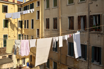 Hanging clothes outside the window of Venice.
