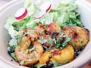 fries cuisine shrimp and lemon