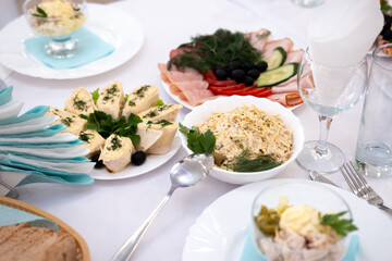 festive table setting