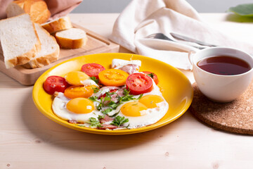 fried eggs